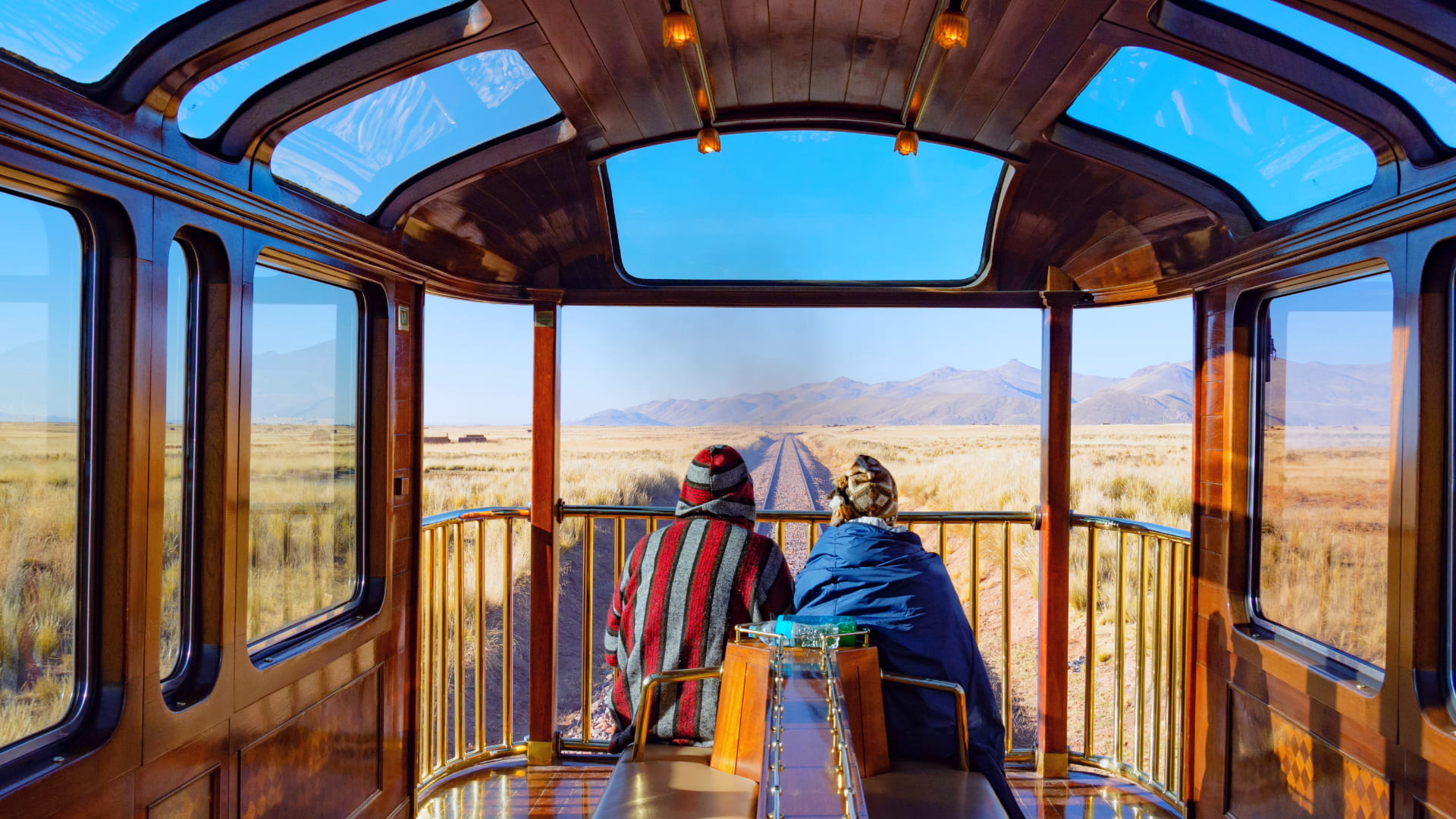 Experience the Andean highlands aboard the Vistadome train. Enjoy panoramic views, luxury comfort, and an unforgettable journey to Machu Picchu.